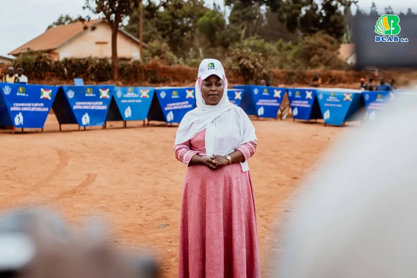 12 poubelles, un geste concret pour une commune plus propre